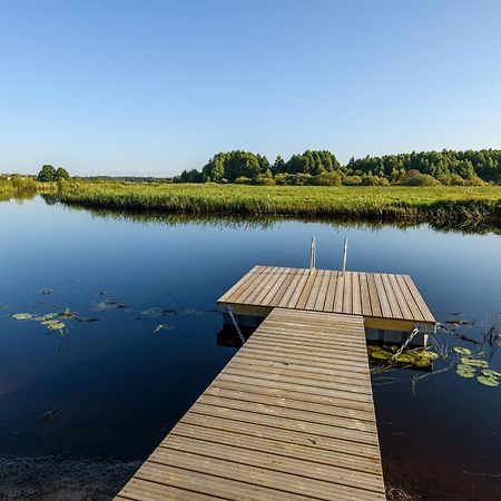 Estberghouse Klaasmaja Villa Räpina Buitenkant foto